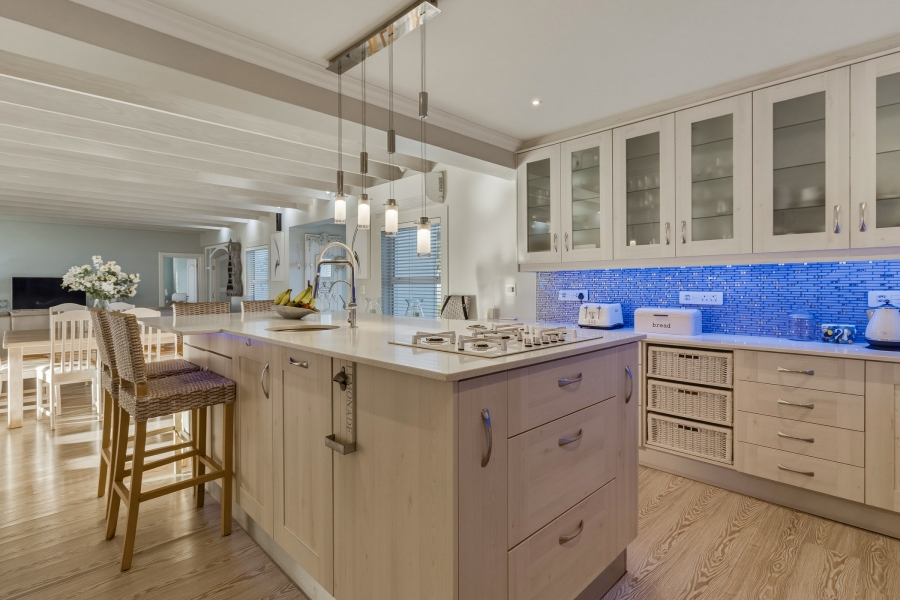 4 Bedroom Property for Sale in Croydon Vineyard Estate Western Cape